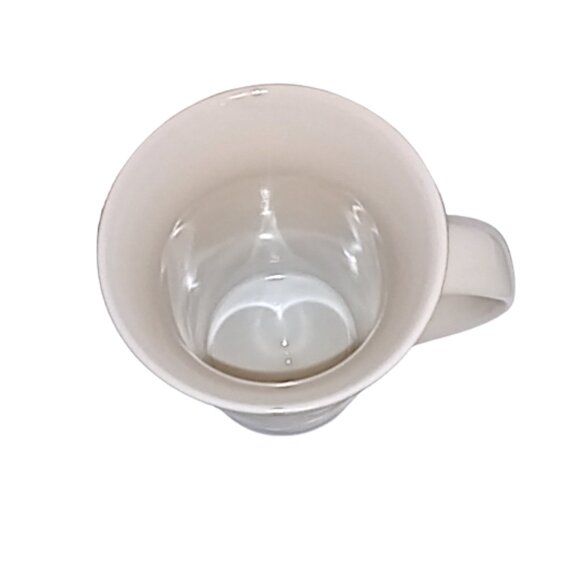 🎯 10 for $12 / Christmas Candy Cane Quilt Mug - Picture 3 of 7